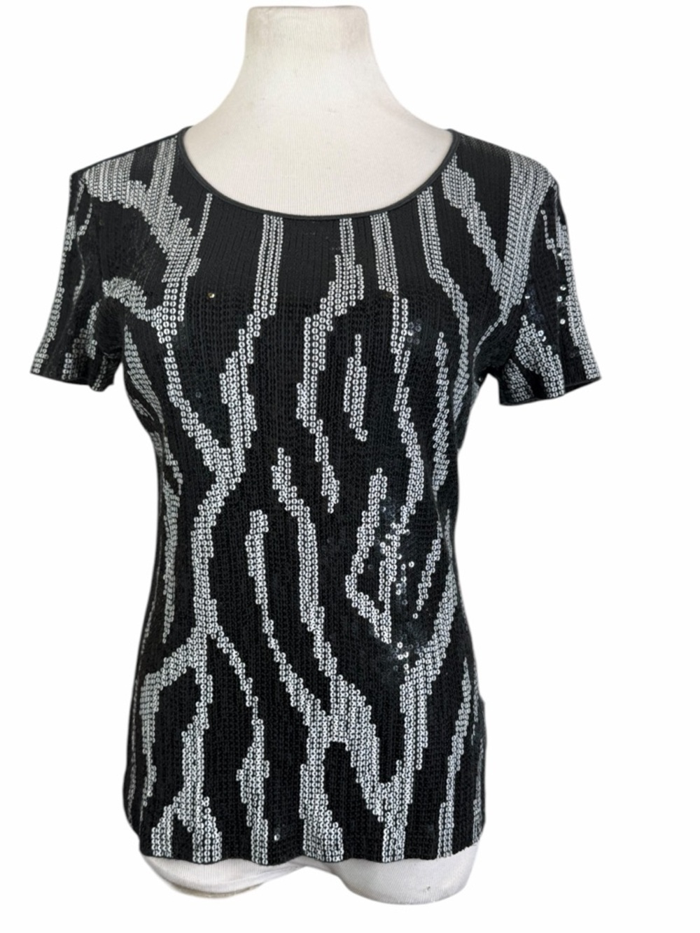 MICHAEL Michael Kors Black & Silver Animal Print Sequin Front Tee - Size Large